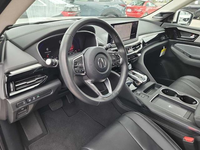 Photo of 2025 Platinum White Pearl Acura MDX