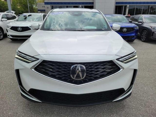 Photo of 2025 Platinum White Pearl Acura MDX
