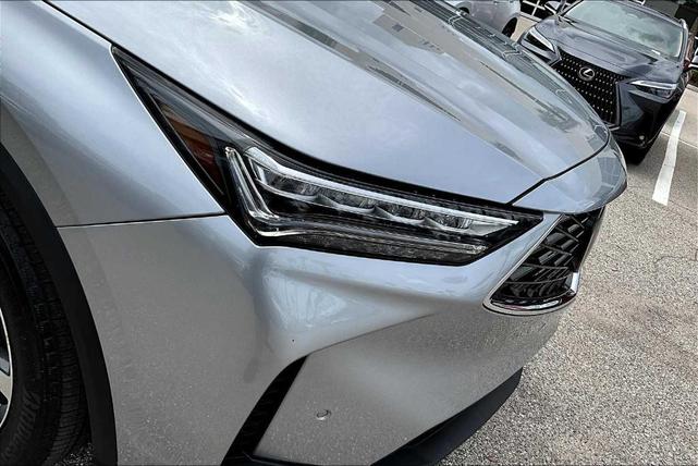 Photo of 2025 Lunar Silver Metallic Acura MDX