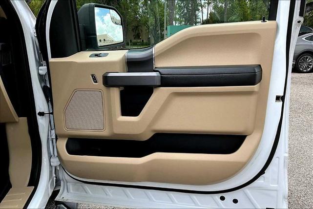 Photo of 2020 Oxford White Ford F-150