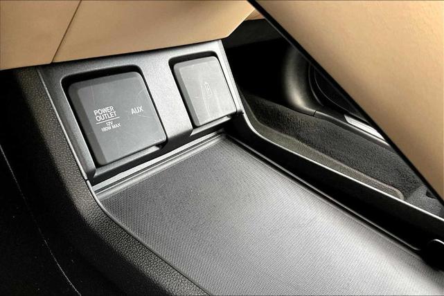 Photo of 2019 White Diamond Pearl Acura RDX