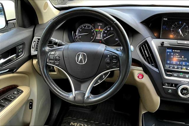 Photo of 2018 White Diamond Pearl Acura MDX