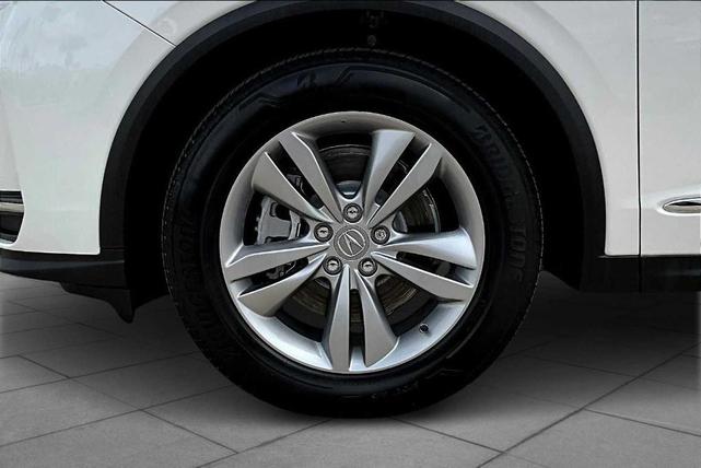 Photo of 2025 Platinum White Pearl Acura MDX