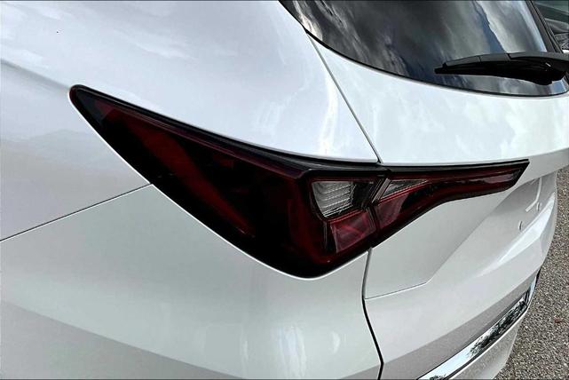 Photo of 2025 Platinum White Pearl Acura MDX