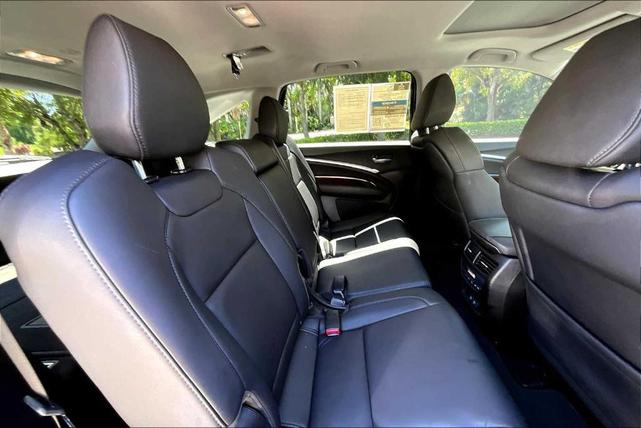 Photo of 2020 Platinum White Pearl Acura MDX