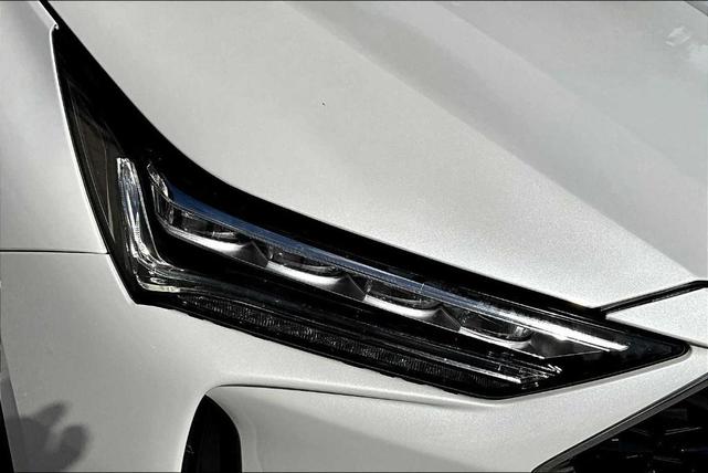 Photo of 2023 Platinum White Pearl Acura MDX