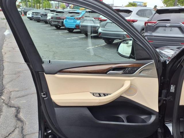 Photo of 2020 Jet Black BMW X3