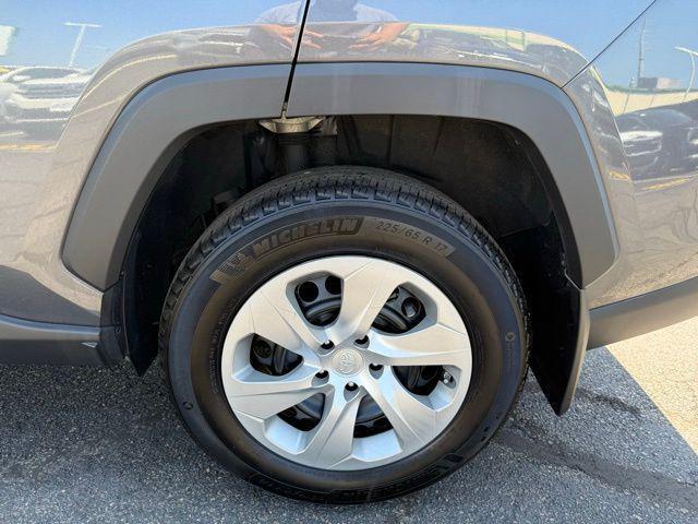 Photo of 2022 Magnetic Gray Metallic Toyota RAV4