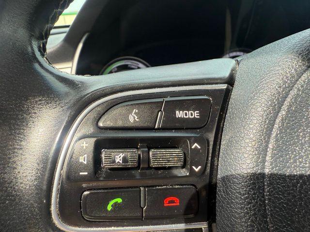 Photo of 2019 Aurora Black Pearl Kia Niro