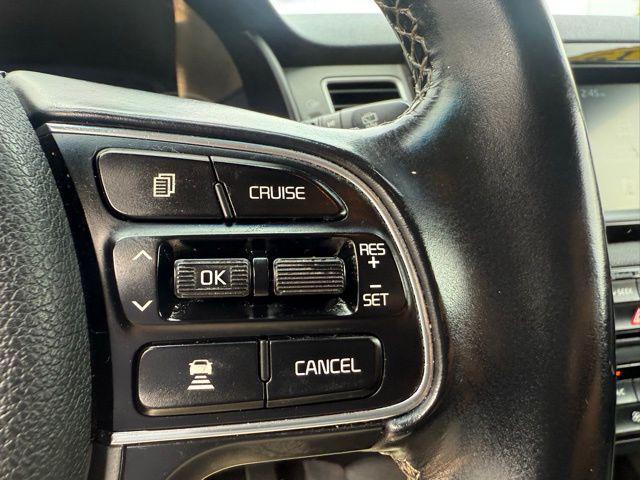Photo of 2019 Aurora Black Pearl Kia Niro