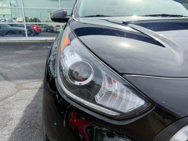 Photo of 2019 Aurora Black Pearl Kia Niro