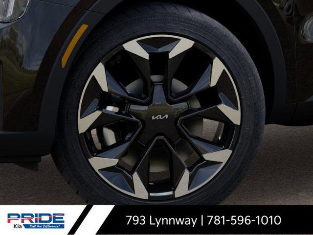 Photo of 2025 Ebony Black Kia Sorento