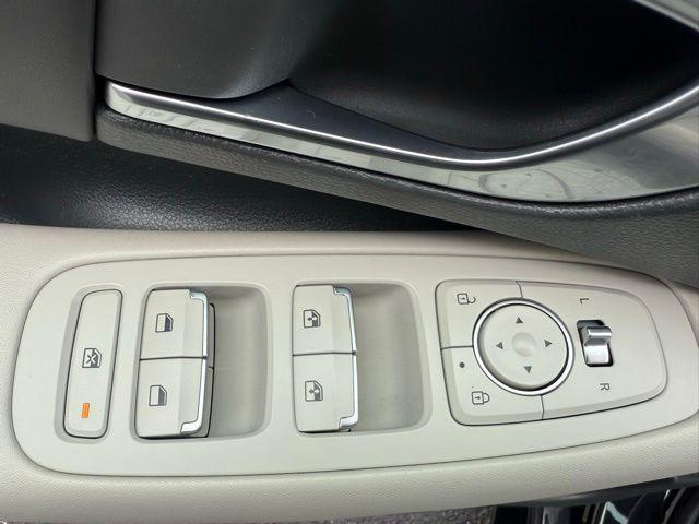 Photo of 2023 Carbon Blue Hyundai SONATA