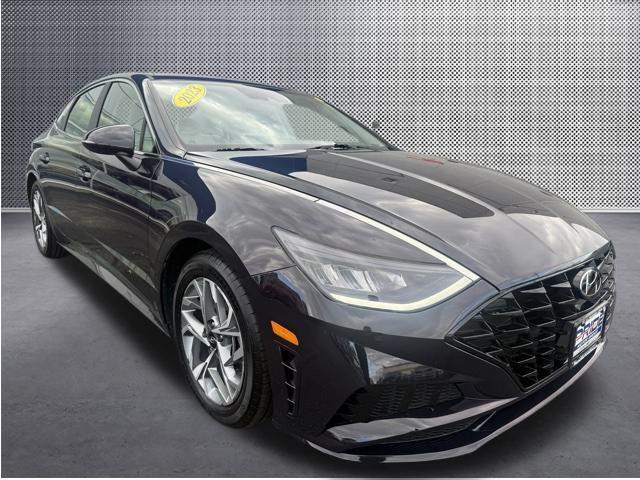 Photo of 2023 Carbon Blue Hyundai SONATA