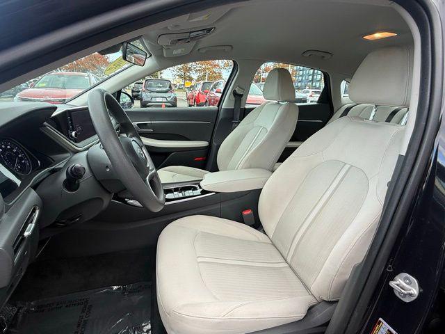 Photo of 2023 Carbon Blue Hyundai SONATA