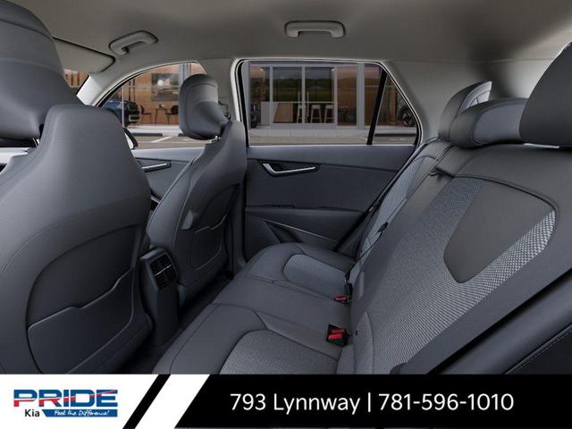 Photo of 2025 Aurora Black Pearl Kia Niro EV