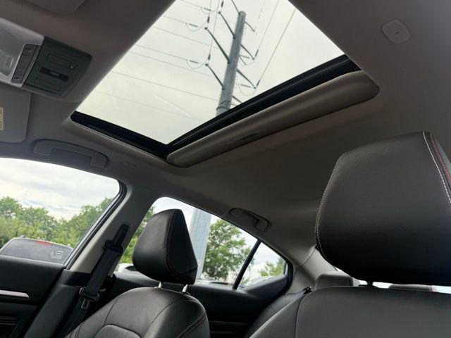 Photo of 2023 Gray Sky Pearl Nissan Altima