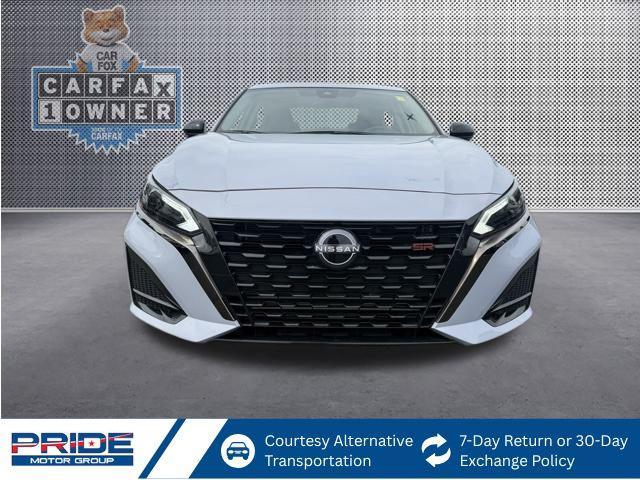 Photo of 2023 Gray Sky Pearl Nissan Altima