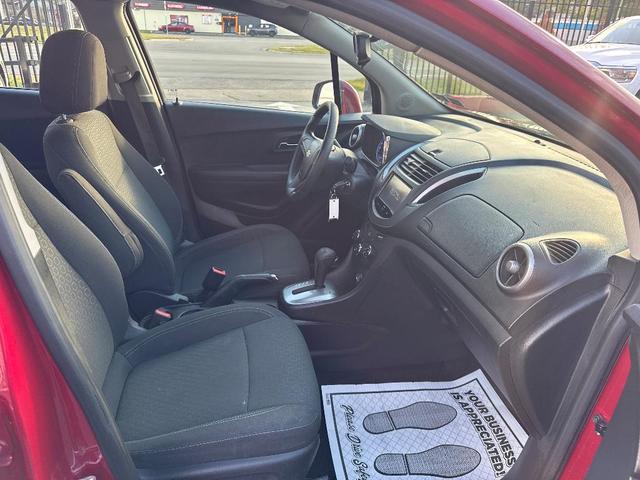 Photo of 2015 Red Chevrolet Trax