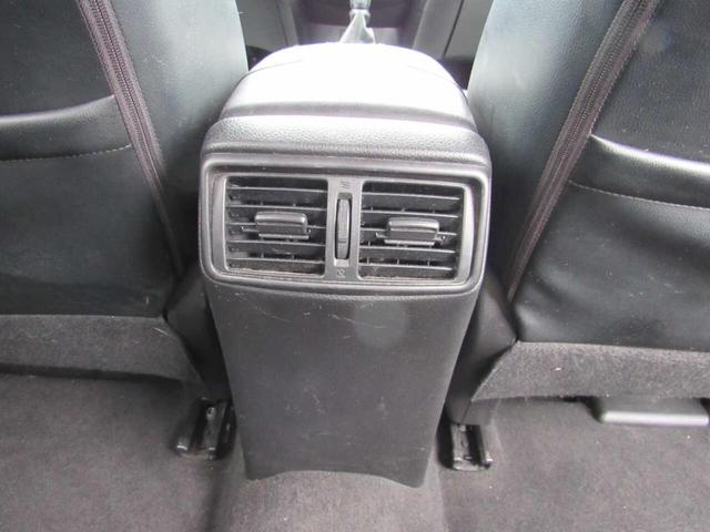 Photo of 2017 White Nissan Rogue