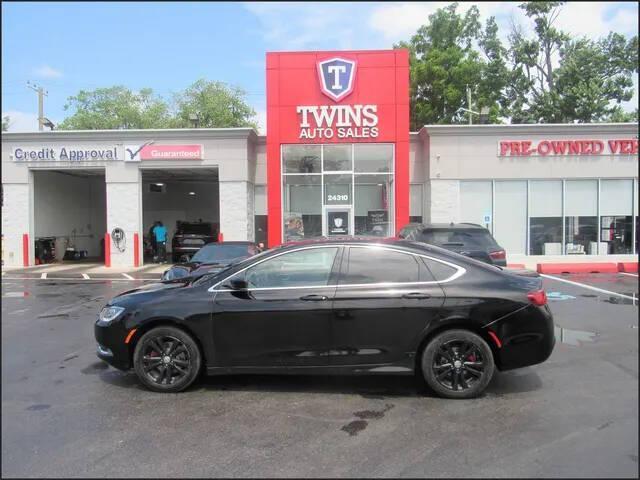 2016 Chrysler 200