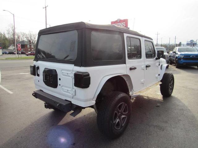 Photo of 2019 White Jeep Wrangler Unlimited
