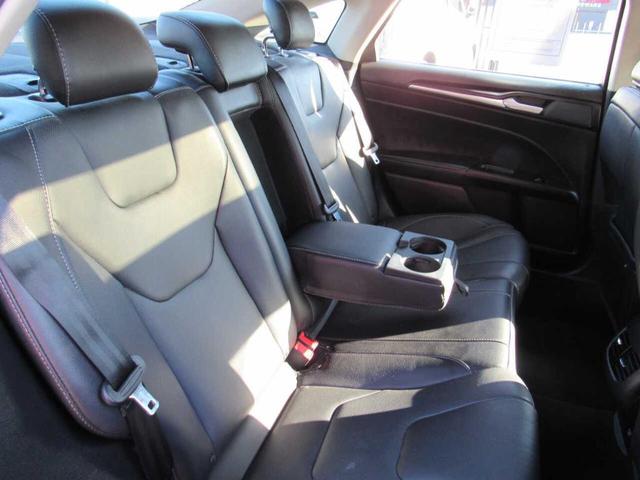 Photo of 2017 Black Ford Fusion