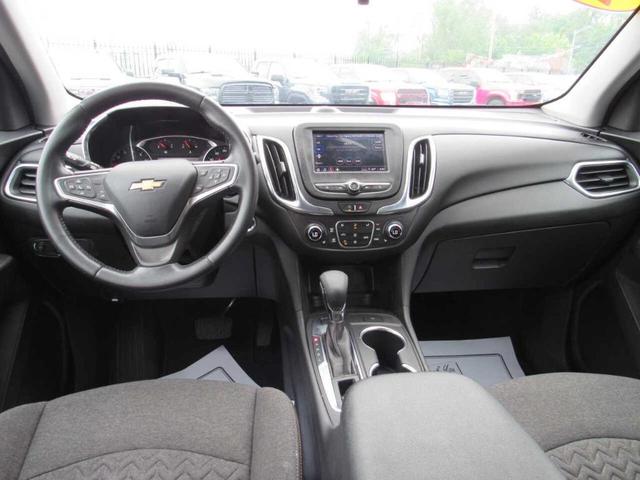 Photo of 2022 Red Chevrolet Equinox