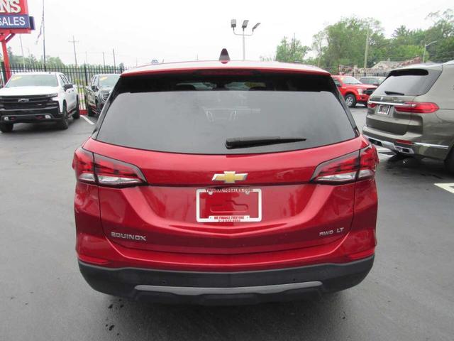 Photo of 2022 Red Chevrolet Equinox
