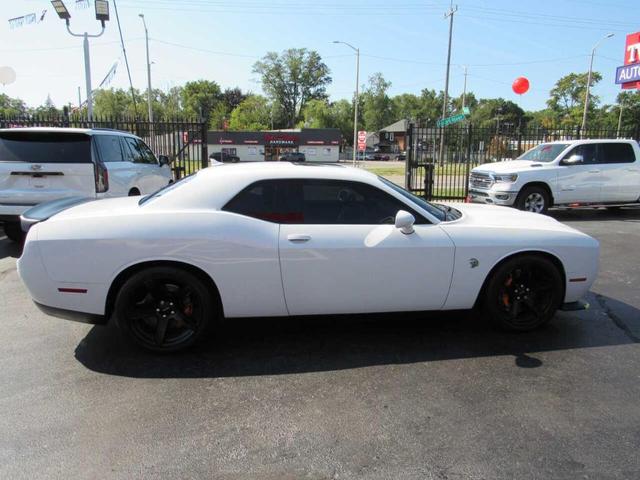 Photo of 2020 White Dodge Challenger