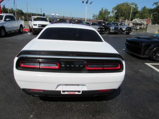 Photo of 2020 White Dodge Challenger