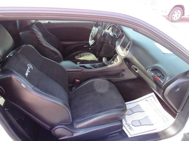 Photo of 2020 White Dodge Challenger
