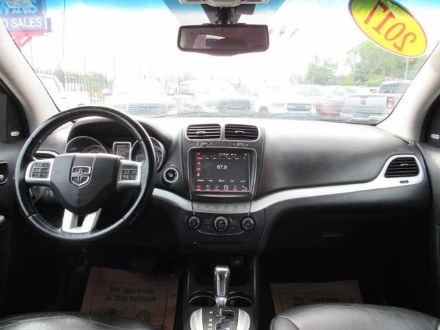 Photo of 2017 Silver Dodge Journey