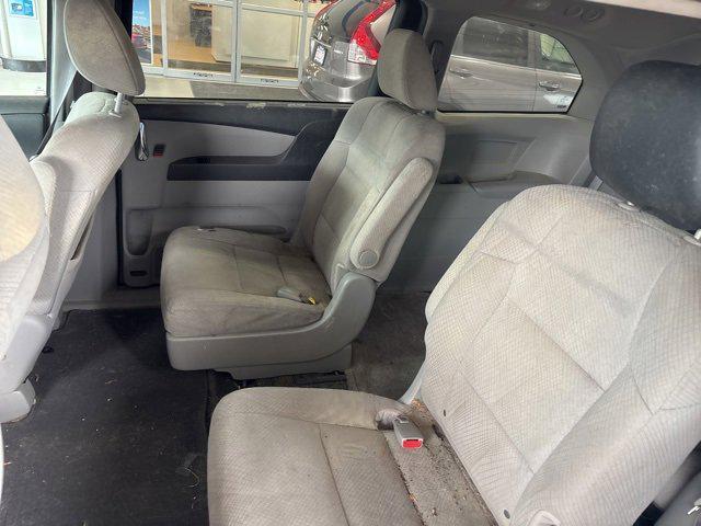 Photo of 2015 Modern Steel Metallic Honda Odyssey