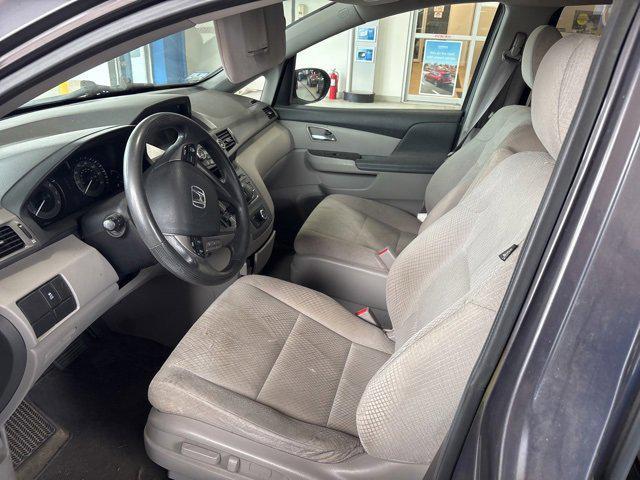 Photo of 2015 Modern Steel Metallic Honda Odyssey