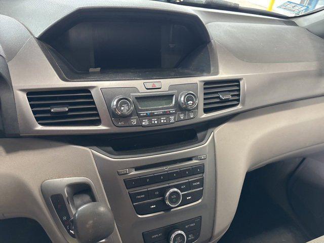 Photo of 2015 Modern Steel Metallic Honda Odyssey