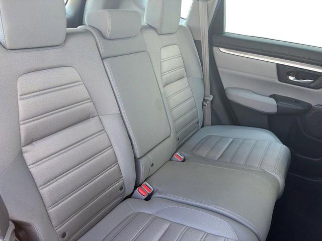 Photo of 2020 Obsidian Blue Pearl Honda CR-V