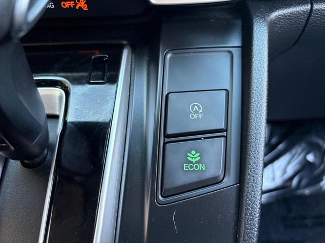 Photo of 2020 Obsidian Blue Pearl Honda CR-V