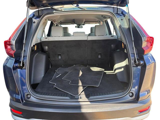 Photo of 2020 Obsidian Blue Pearl Honda CR-V