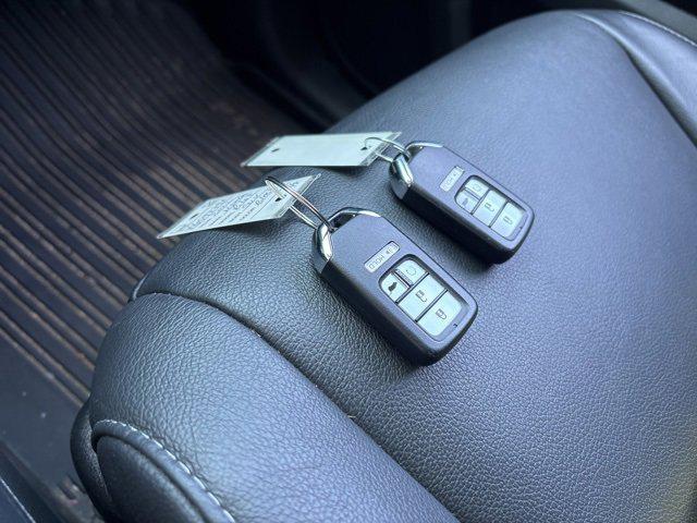 Photo of 2022 Crystal Black Pearl Honda Pilot