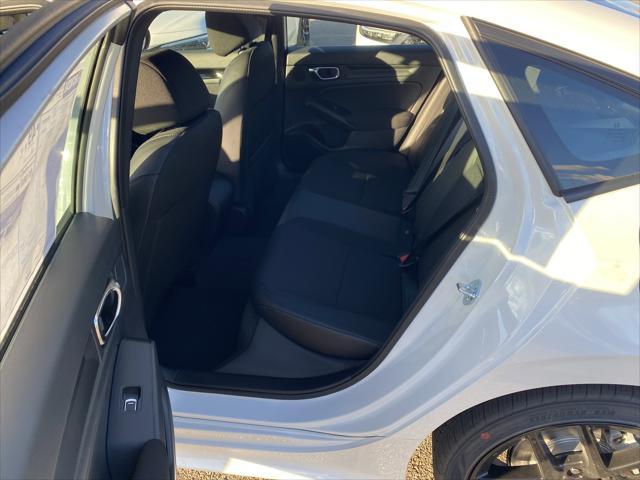 Photo of 2025 Platinum White Pearl Honda Civic Hybrid