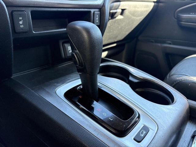 Photo of 2016 Black Forest Pearl Honda Pilot