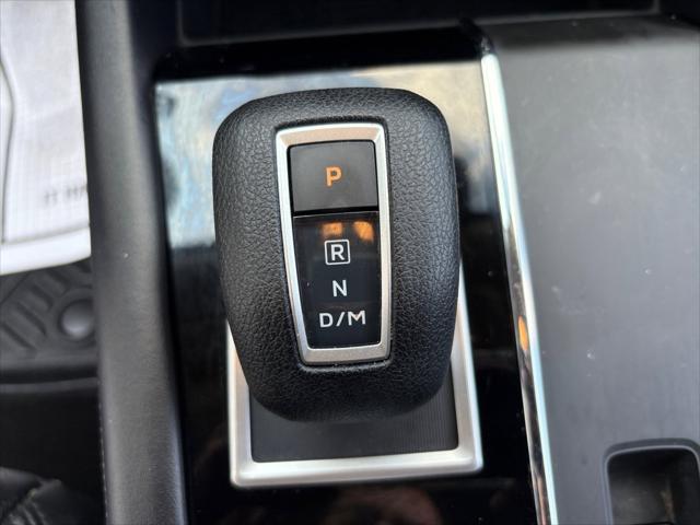 Photo of 2022 White Diamond Mitsubishi Outlander