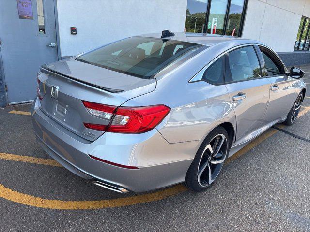 Photo of 2021 Lunar Silver Metallic Honda Accord