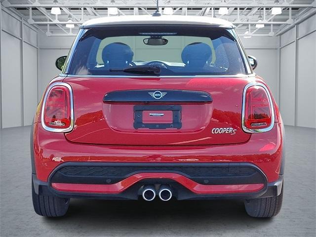 Photo of 2023 Chili Pepper Red MINI Hardtop