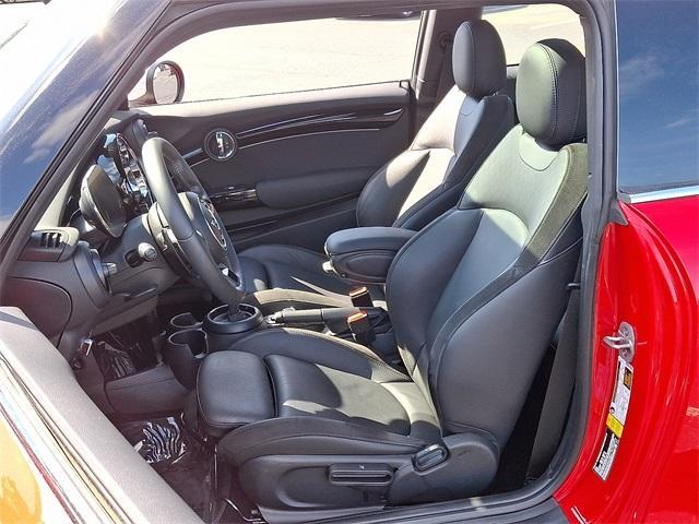 Photo of 2023 Chili Pepper Red MINI Hardtop