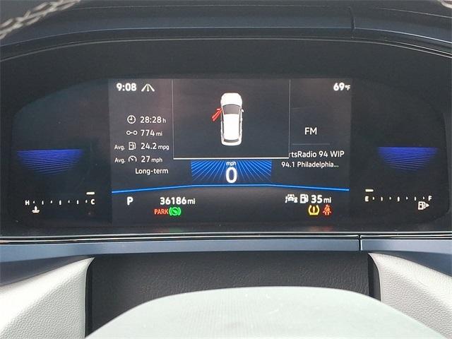 Photo of 2022 Platinum Gray Metallic Volkswagen Taos