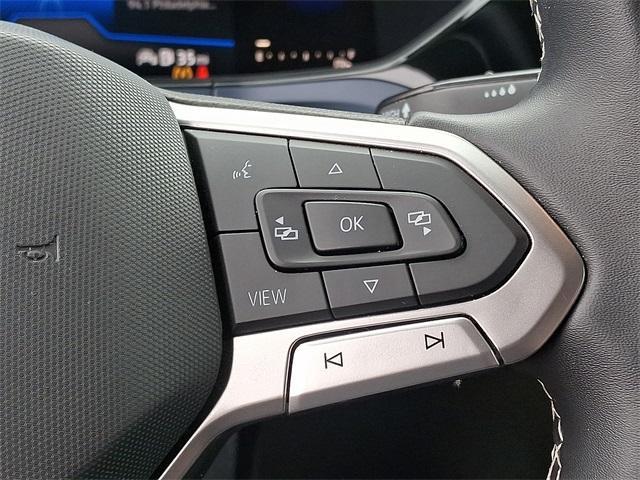 Photo of 2022 Platinum Gray Metallic Volkswagen Taos