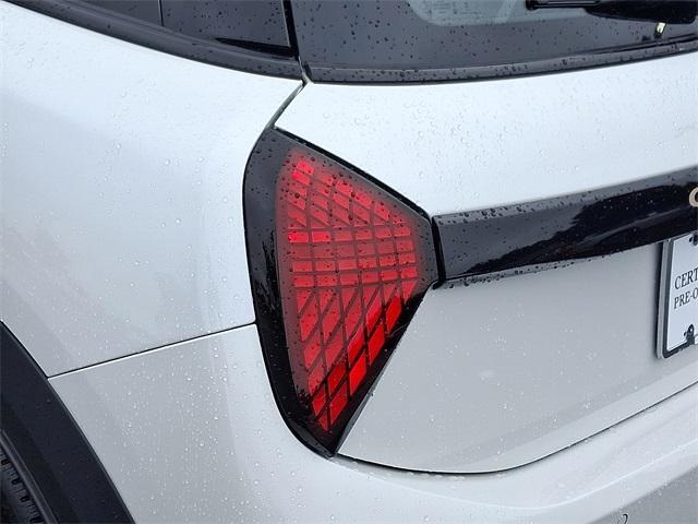 Photo of 2025 White Metallic MINI Hardtop