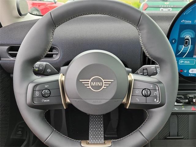 Photo of 2025 Silver MINI Hardtop